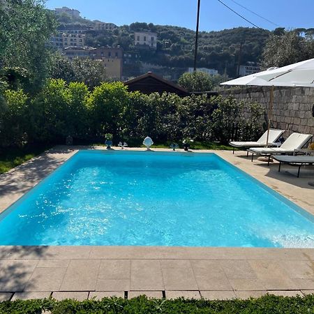 Suite Lidia B&B Соренто Екстериор снимка