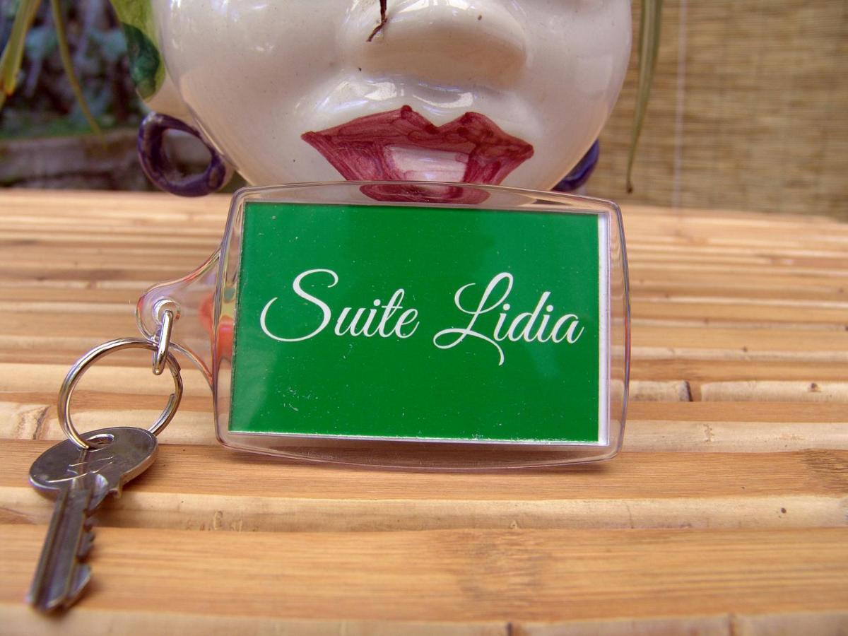 Suite Lidia B&B Соренто Екстериор снимка